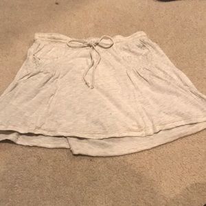 New with tags Abercrombie gray skirt